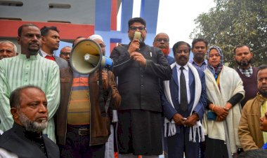 নওগাঁর আত্রাইয়ে আন্তজার্তিক মাতৃভাষা দিবস পালিত, সুমন এমপির পুস্পস্তবক অর্পণ