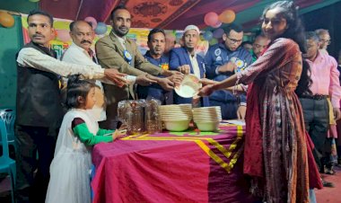 আশোকোলা যুবসমাজের উদ্যোগে জামাই বরণ ক্রীড়া প্রতিযোগিতা ও পুরস্কার বরণ