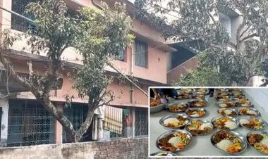 নড়াইলে বেশ কয়েকটি শিক্ষা প্রতিষ্ঠানের  মেসের স্টুডেন্টরা ইফতারি করেন মসজিদে