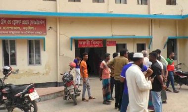 নড়াইলে গুলিবিদ্ধ সাবেক চেয়ারম্যানের মৃত্যু ও মোটরসাইকেল কেড়ে নিল কলেজছাত্রের প্রাণ