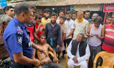 নওগাঁর মন্দায় জলছত্র মোড়ে সড়ক দুর্ঘটনায় আনোয়ারা বেগম নামে এক গৃহবধূর মৃত্যু