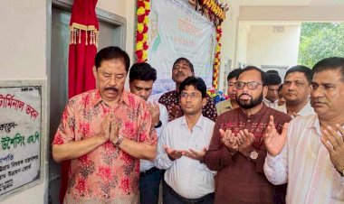 নাইক্ষ্যংছড়ি উপজেলায় দৃষ্টিনন্দন বাস টার্মিনালসহ ডজন খানেক প্রকল্পের উদ্বোধন করেন এমপি বীর বাহাদুর