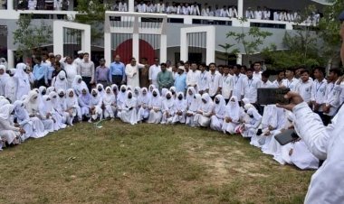 অন্ধকারে দ্বীপ্তিময় আলোর জ্যোতি হ্নীলা মঈনউদ্দীন মেমোরিয়াল কলেজ