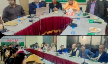 রাঃ বিঃ'র এমফিল ও পিএইচডি গবেষনারত শিক্ষার্থীদের টিএমএসএস কার্যক্রম পরিদর্শন