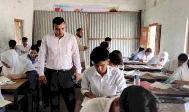 দুলালপুর উচ্চ বিদ্যালয়ে প্রথম দিনের এসএসসি পরীক্ষায় উপস্থিত ৩৮৯ জন, অনুপস্থিত-১০ জন