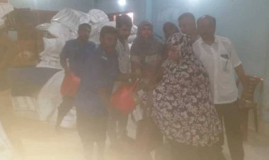 বুড়িচংয়ে ভিজিএফের চাল বিতরণ