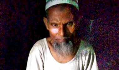 মানবেতর জীবনযাপন করছেন প্রতিবন্ধি দরবেশ, নজরের বাইরে অসহায় এক জীবন