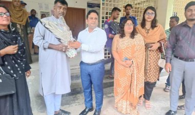 রাজশাহী মোহনপুরে মৌগাছী ইউনিয়ন পরিষদ পরিদর্শন করলেন  উপসচিব জাকিউল ইসালাম