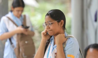 এইচএসসি'তে ২১ বছরের সর্বনিম্ন পাস: শিক্ষাব্যবস্থায় 'গলদ' নাকি অন্য সমস্যা?