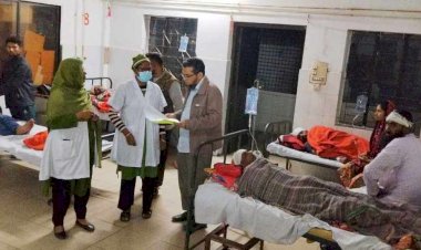 নড়াইলে ধানের শীষ ও কলস প্রতীক সমর্থকদের মধ্যে সংঘর্ষ, আহত ১৪