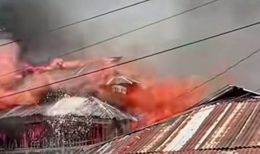 উলানিয়া বাজারে ভয়াবহ অগ্নিকাণ্ড