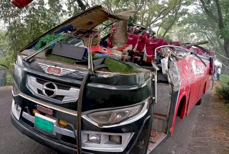 শাহজাদপুরে মহাসড়কে ভয়াবহ সড়ক দুর্ঘটনায় নিহত-১