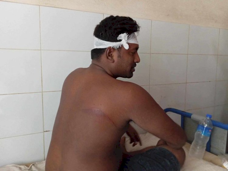 বালিয়াকান্দিতে বীর মুক্তিযোদ্ধার সন্তান কে মারধর ৬ জনকে আসামি করে থানায় মামলা দায়ের