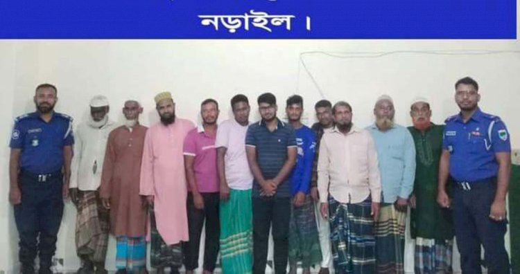 নড়াইলের ইছামতি বিলে মাছ ধরাকে কেন্দ্র করে কাইজা গ্রেফতার ১১