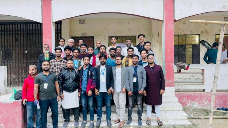 বুড়িচং মোকাম ইউনিয়নে পাঁচ হাজার ভোটারের মধ্যে স্মার্ট কার্ড বিতরণ