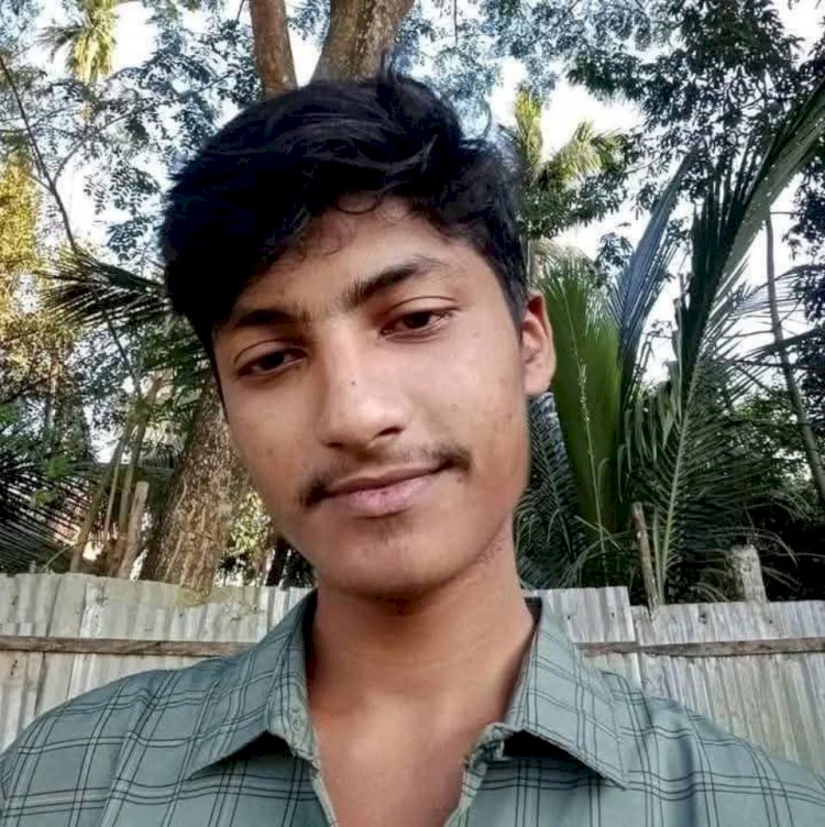 টেকনাফে গলায় ফাঁস লাগিয়ে  যুবকের রহস্যজনক মৃত্যু, পুলিশের  লাশ উদ্ধার