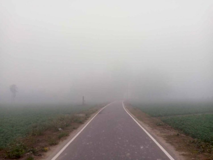 আজ দেশের সর্বনিম্ন তাপমাত্রা পঞ্চগড়ে ৭.৯ ডিগ্রী সেলসিয়াস