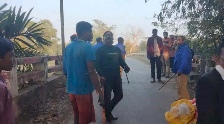 ইউপি চেয়ারম্যান কতৃক ভিডিও ধারনকারী ও ড্রেজার শ্রমিকদের উপর হামলার অভিযোগ