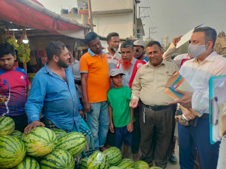 নরসিংদীর শিবপুরে এসি ল্যান্ড ও কাউন্সিল অব কনজিউমার রাইটস এর যৌথ অভিযান