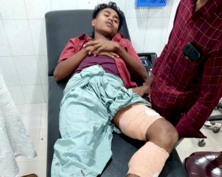 নাইক্ষ্যংছড়ি'র ঘুমধুম সীমান্তে আরকান আর্মির গুলিতে ২ চোরাচালান পাচারকারী গুলিবিদ্ধ !