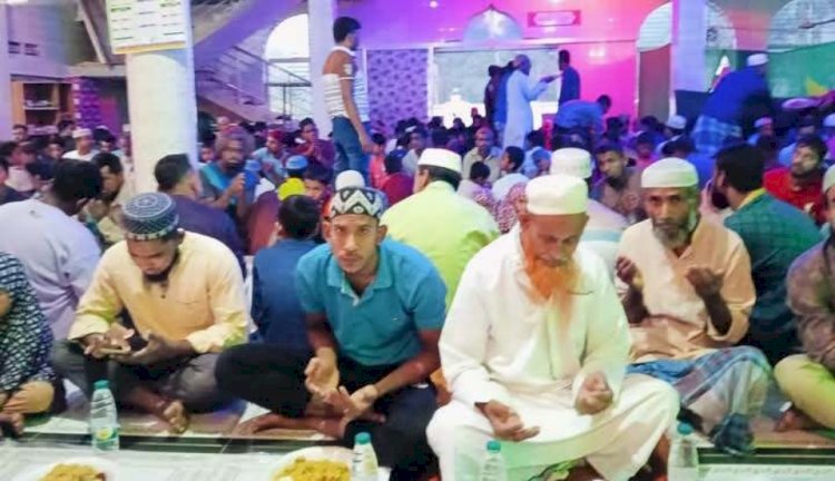 রাজাপুরে কৃষি শ্রমিক ইউনিয়নের ইফতার মাহফিল অনুষ্ঠিত