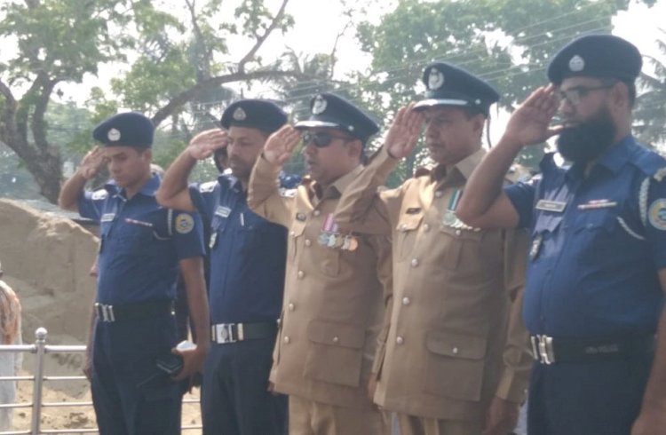 মির্জাগঞ্জ উপজেলা প্রশাসনের আয়োজনে যথাযোগ্য মর্যাদায় মহান স্বাধীনতা ও জাতীয় দিবস পালিত হয়েছে