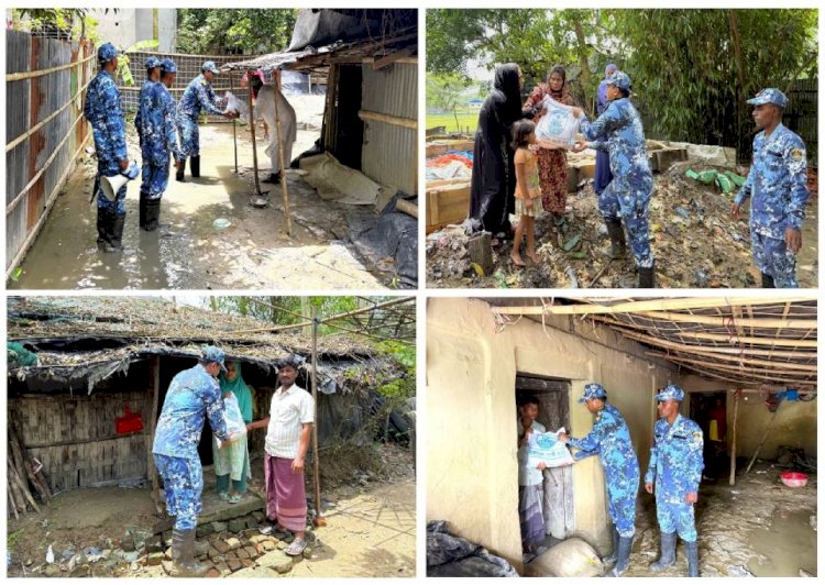 টেকনাফে বন্যায় প্লাবিত ৩০০ পরিবার কে ত্রাণ দিল কোস্ট গার্ড