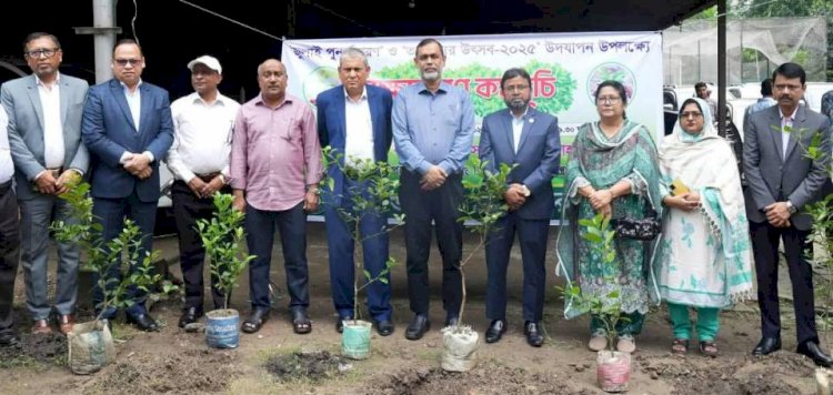 ঢাকায় জুলাই পুনর্জাগরণ ও তারুণ্যের উৎসবে অগ্রণী ব্যাংকের বৃক্ষ রোপণ কর্মসূচি