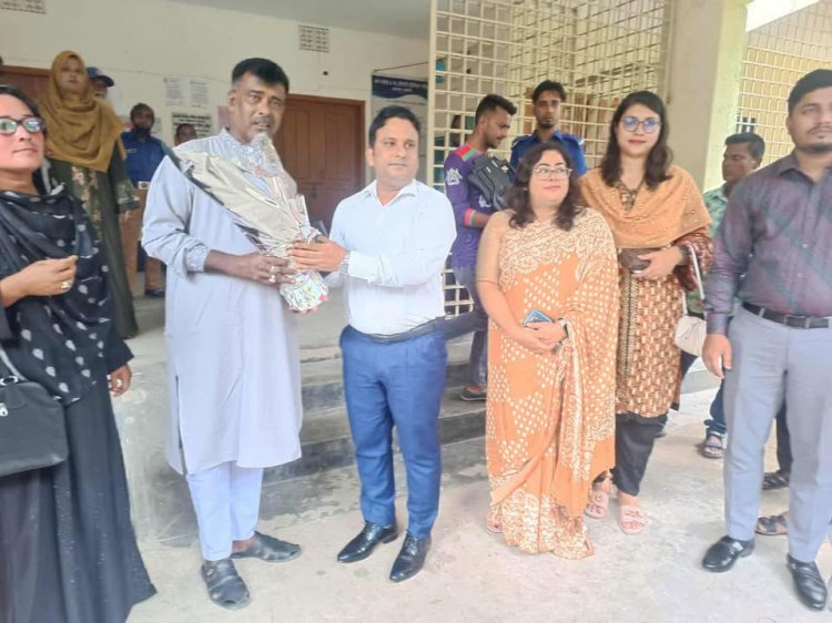 রাজশাহী মোহনপুরে মৌগাছী ইউনিয়ন পরিষদ পরিদর্শন করলেন  উপসচিব জাকিউল ইসালাম