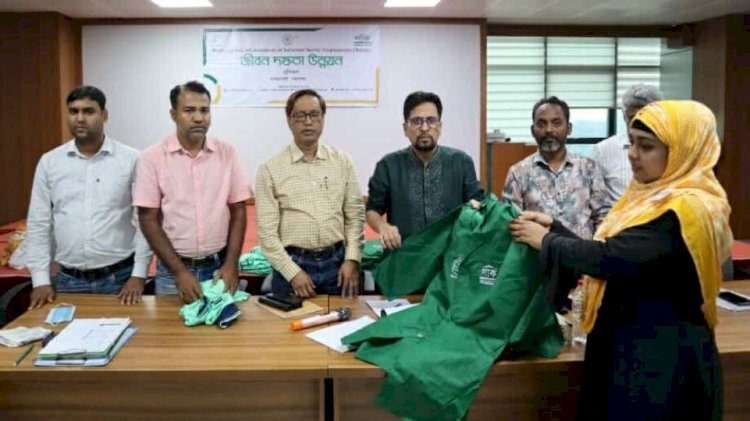 বগুড়ায় গাক কর্তৃক জীবন দক্ষতা উন্নয়ন প্রশিক্ষণ সম্পন্ন