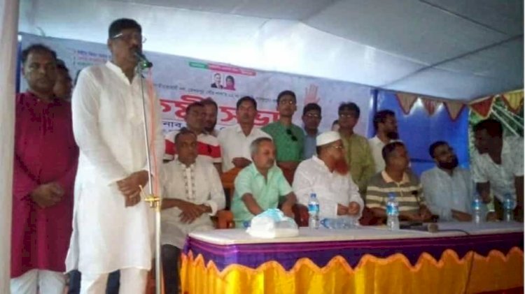 বিশ্বাসযোগ্য একটা নির্বাচন অনুষ্ঠান ছাড়া  জাতির সামনে বিকল্প কিছু নেই  ( আবুল হোসেন আজাদ )