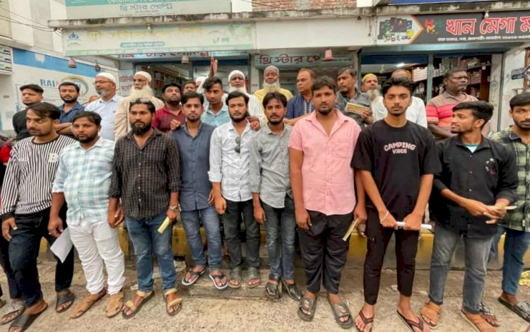 রাজশাহী পবা উপজেলার নওহাটায় ছাত্রদলের লিফলেট বিতরণ ও ধানের শীষের প্রচার মিছিল অনুষ্ঠিত