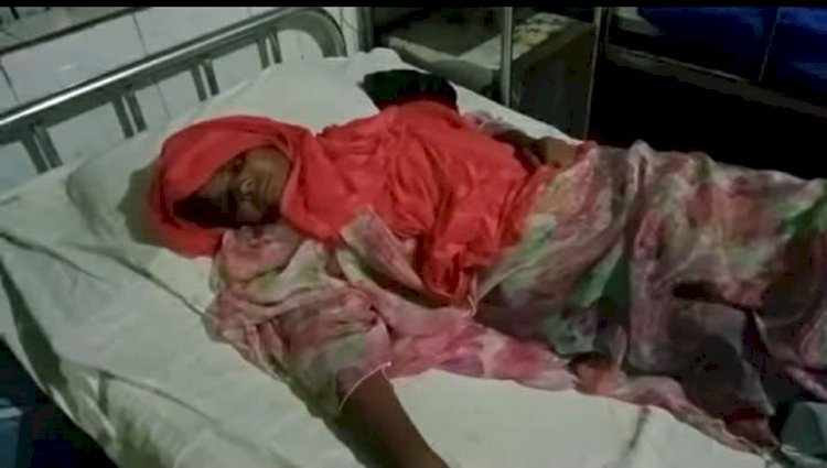 নাইক্ষ্যংছড়ি'র বাইশারীতে এক গৃহবধূ কে মারধর