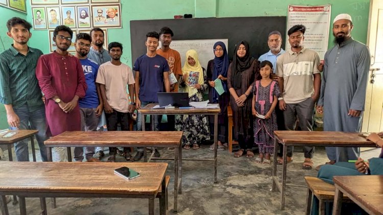 মনোয়ারা হালিম পাবলিক লাইব্রেরীর উদ্যোগে শহীদ বুদ্ধিজীবী দিবসের আলোচনা সভা অনুষ্ঠিত