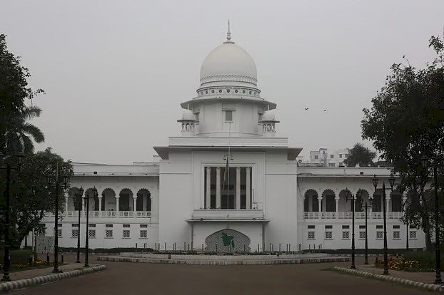 সুপ্রিম কোর্টের কর্মকর্তা-কর্মচারীর বিরুদ্ধে দুর্নীতির প্রমাণ পাওয়া মাত্রই তাৎক্ষণিক ব্যবস্থা নেওয়া হবে