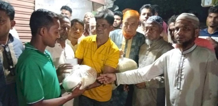 বগুড়া শহর ১৯নং ওয়ার্ড যুবদলের আহবায়ক  কামাল পাশার উদ্যোগে ঈদ সামগ্রী বিতরণ  ও ইফতার মাহফিল