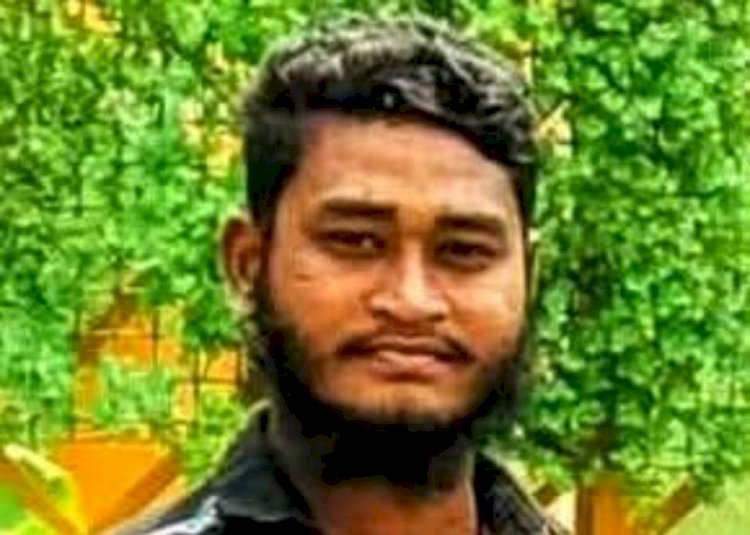 হোমনায় স্বামীকে গাছে বেঁধে স্ত্রীকে ধর্ষণের অভিযোগ