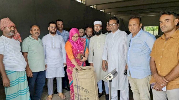 কেশবপুরে সরকারিভাবে ধান ক্রয়ের  শুভ উদ্বোধন করলেন ইউএনও