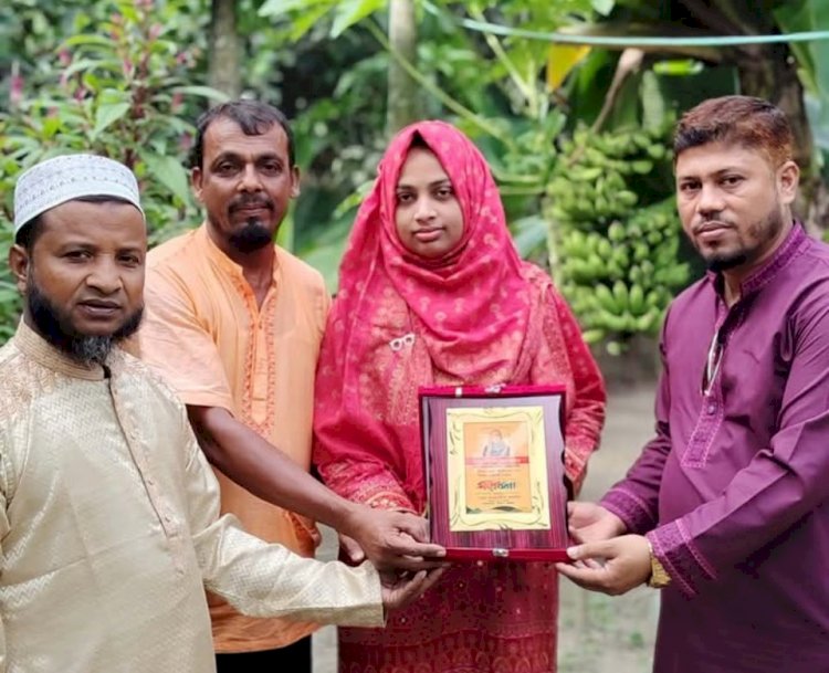 সকল বাধা পেরিয়ে পরিবারের প্রথম চিকিৎসক সিমা, আনন্দে আত্মহারা রামচন্দ্রপুরবাসী