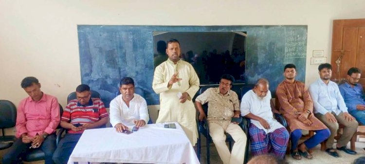কেশবপুর থানার শ্রেষ্ঠ অফিসার নির্বাচিত  হলেন চিংড়া ক্যাম্পের ইনচার্জ