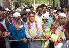 নওগাঁর মান্দায় ১ কোটি ৭ লাখ টাকা ব্যয়ে সড়ক পাকাকরণ কাজের উদ্বোধন করেন এমপি টিপু