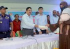 পাবনায় দুরারোগ্য রোগীদের মধ্যে চেক বিতরণ