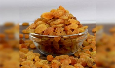কিসমিস একটি স্বাস্থ্যগুণ সম্পন্ন খাবার।