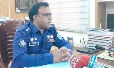 কনস্টেবল নিয়োগ নিয়ে ঠাকুরগাঁও এসপির সংবাদ সম্মেলন 