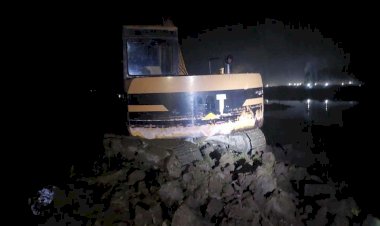 মনোহরদীতে মাটিকাটার অভিযোগে ভ্রামমাণ আদালতে এক্সক্যাভেটর ও একজনকে এক লক্ষ টাকা অর্থদণ্ড প্রদান