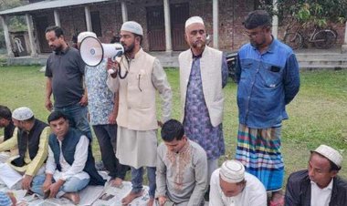 উপজেলা আওয়ামীলীগের সিনিয়র যুগ্ন আহবায়ক এর উদ্যোগে ইফতার মাহফিল অনুষ্ঠিত