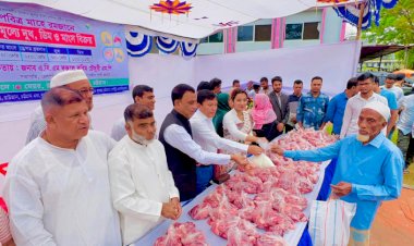 রাউজান পৌরসভায় সুলভ মূল‍্যে মাংস, দুধ ও ডিম বিক্রয় কার্যক্রম শুরু
