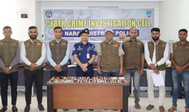 নড়াইলে হারিয়ে যাওয়া ২০টি মোবাইল সিসিআইসি কর্তৃক প্রকৃত মালিকদের নিকট  হস্তান্তর