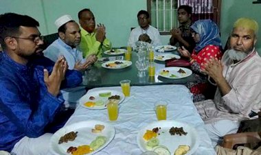 এরুলিয়া ইউপি চেয়ারম্যানের আয়োজনে দোয়া ও ইফতার মাহফিল অনুষ্ঠিত