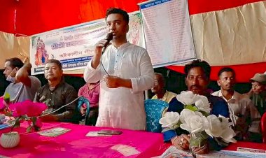 চিরির বন্দরে মাইক মার্কার তরুণ  প্রার্থীর ব্যপক গণসংযোগ চলমান!